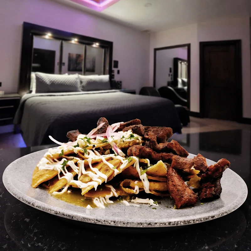 Chilaquiles con Sirloin